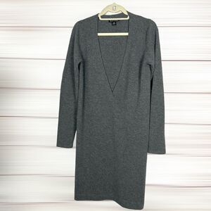 Karoo Mark Eisen Cashmere Gray Deep V-neck Sheath Sweater Dress sz 2, US S-M
